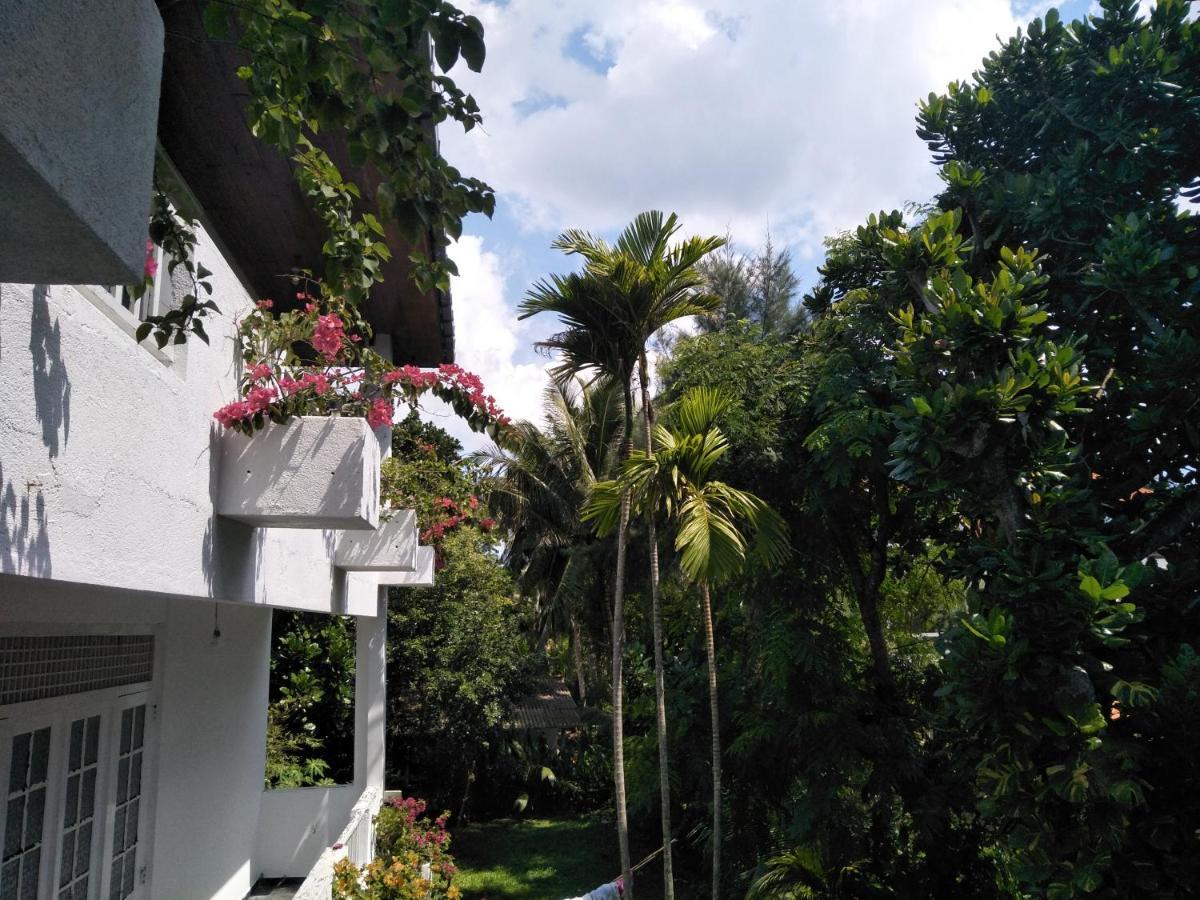 Hikkaduwa Blue Ocean Hotel Экстерьер фото