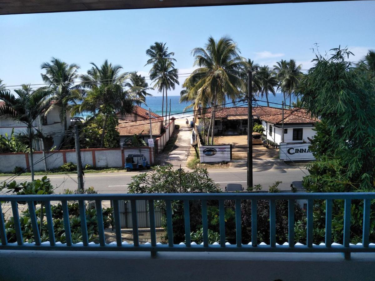 Hikkaduwa Blue Ocean Hotel Экстерьер фото