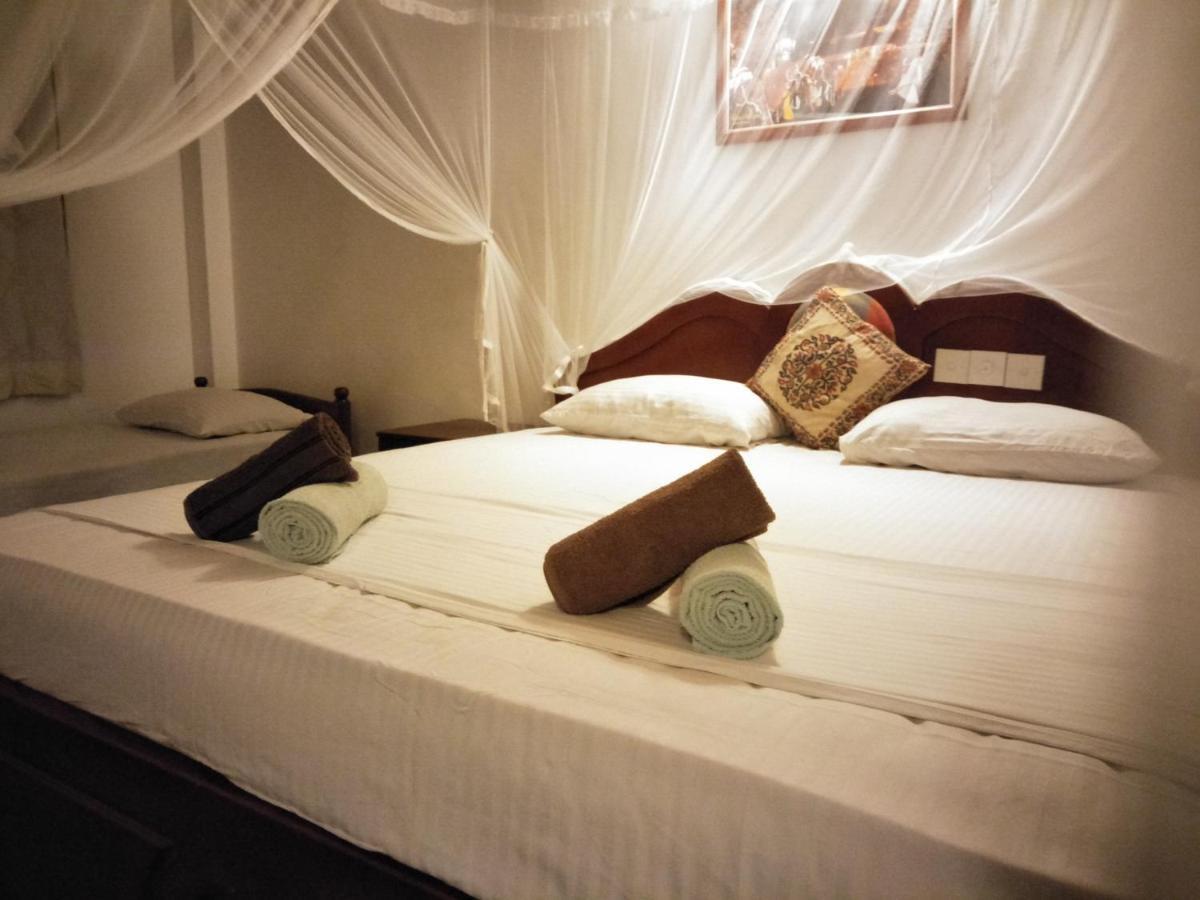 Hikkaduwa Blue Ocean Hotel Экстерьер фото